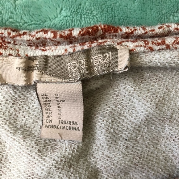 Abstract top - Picture 4 of 6